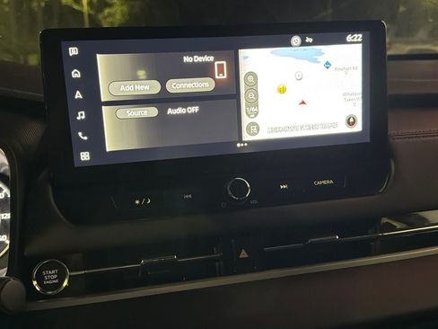 Used 2025 Mitsubishi Outlander SE AWD/4WD image 11