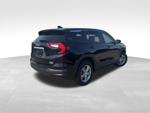 Certified 2023 GMC Terrain SLE FWD image 5