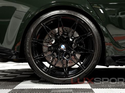 Used 2023 BMW M3 w/ M Carbon Exterior Package RWD image 9