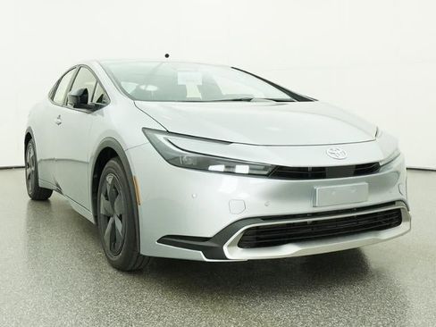 New 2026 Toyota Prius Plug-In Hybrid image 30