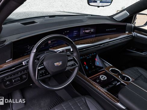 Used 2025 Cadillac Escalade Sport Platinum w/ LPO, Floor Liner Package image 23