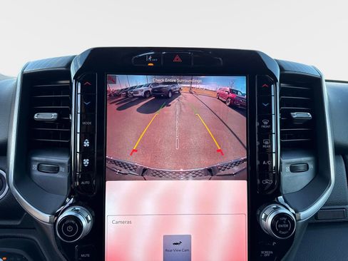 Used 2025 RAM 1500 Big Horn image 25