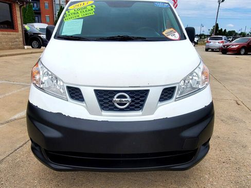 Used 2017 Nissan NV200 S w/ Cruise Control Package image 2