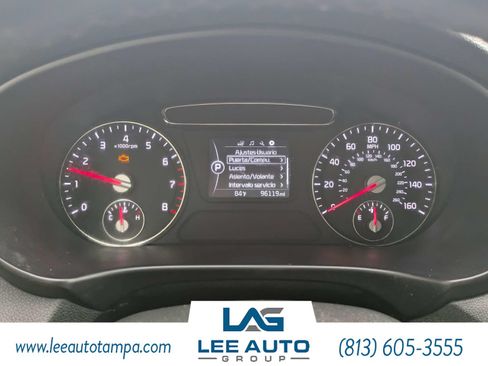 Used 2018 Kia Sorento AWD image 26