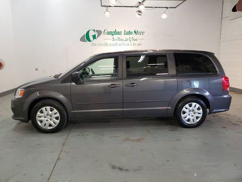 Used 2017 Dodge Grand Caravan SE w/ Power Window Group FWD image 3