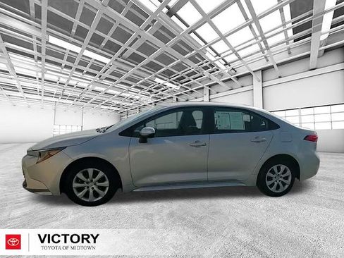 Certified 2023 Toyota Corolla LE image 6