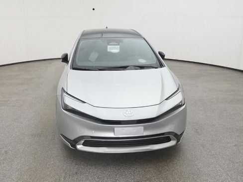 New 2026 Toyota Prius Plug-In Hybrid FWD image 39