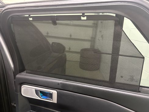 Used 2021 Ford Explorer ST w/ Equipment Group 401A image 18