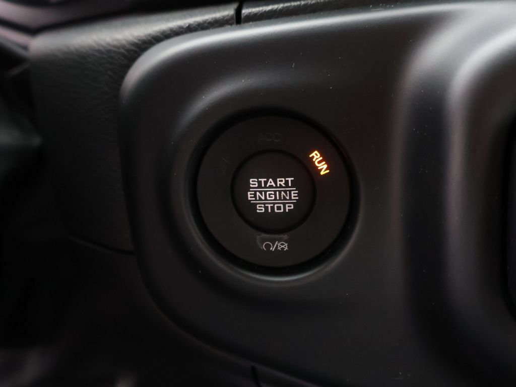 Used 2023 Jeep Wrangler Unlimited Rubicon 4xe w/ Cold Weather Group AWD/4WD image 31