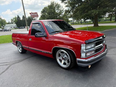 Used 1995 Chevrolet Silverado 1500 2WD Regular Cab image 11