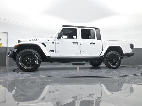 Used 2024 Jeep Gladiator Sport image 61