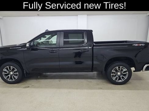 Used 2023 Chevrolet Silverado 1500 LT AWD/4WD image 17