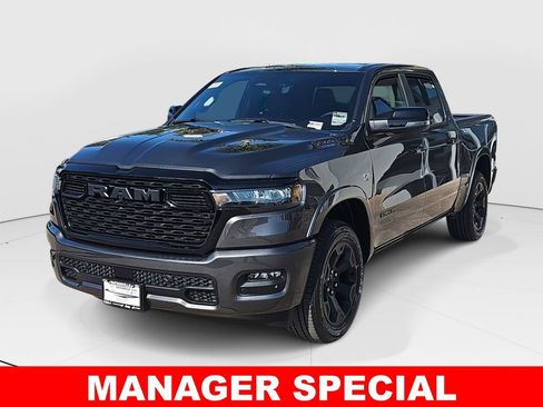 New 2026 RAM 1500 4x4 Crew Cab image 7