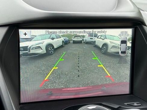 Used 2019 Ford Escape Titanium AWD/4WD image 17