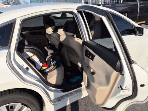 Used 2015 Nissan Altima 2.5 S w/ Power Driver Seat Package image 14