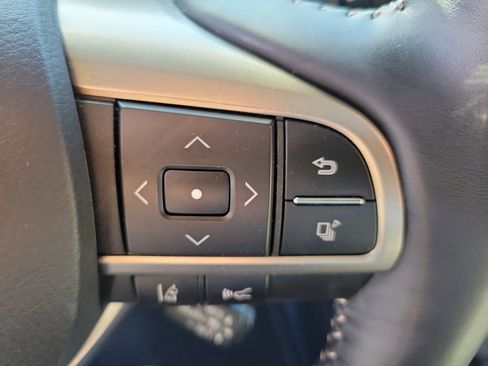 Used 2022 Lexus RX 350L Premium w/ Premium Package image 28