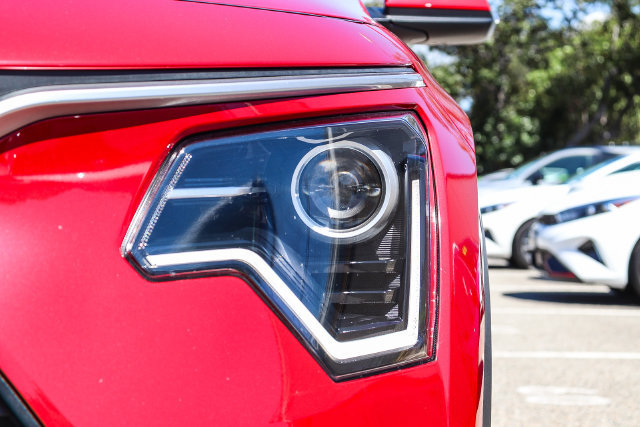 Certified 2025 Kia Niro EX FWD image 5