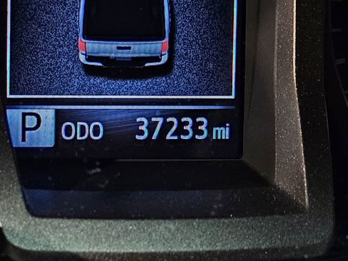 Used 2022 Toyota Tacoma TRD Sport image 28