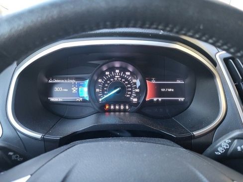 Used 2020 Ford Edge SEL w/ Convenience Package image 8