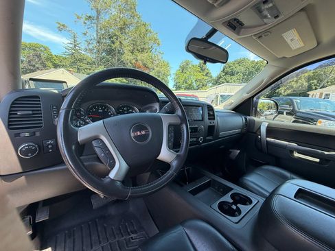 Used 2011 GMC Sierra 1500 SLE w/ Power Tech Package AWD/4WD image 12