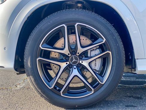 New 2025 Mercedes-Benz GLE 53 AMG 4MATIC Coupe image 9