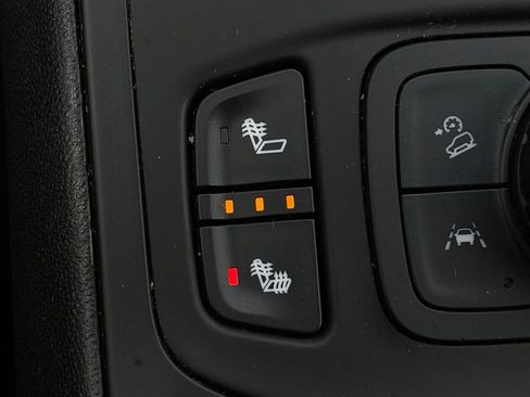 Used 2020 GMC Terrain SLE w/ Driver Convenience Package FWD image 15
