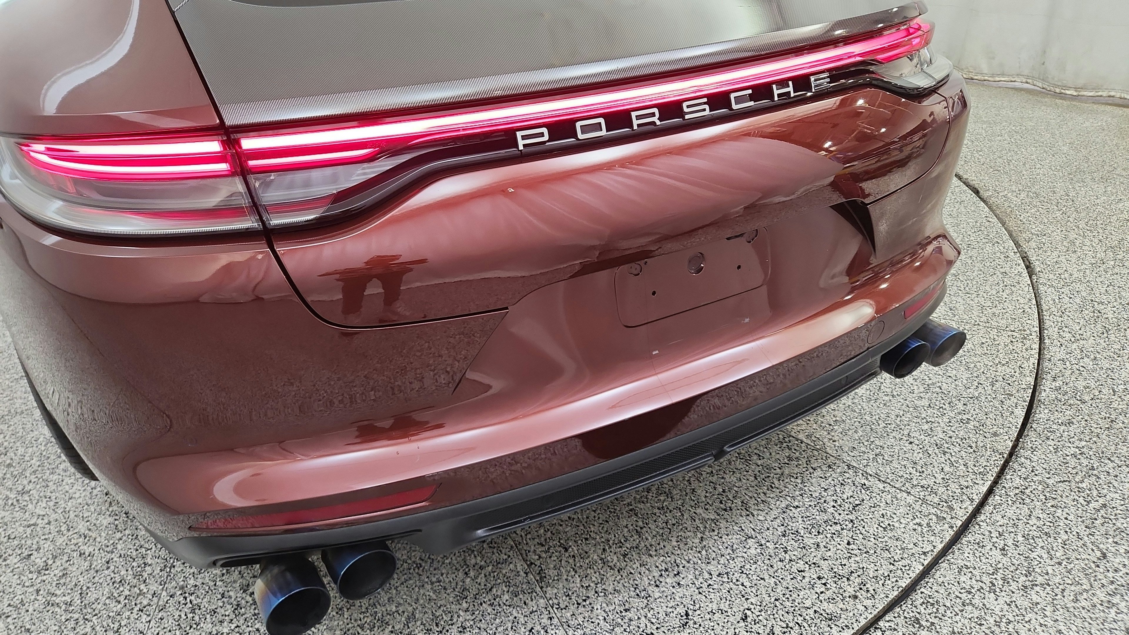 Used 2021 Porsche Panamera 4 AWD/4WD image 28