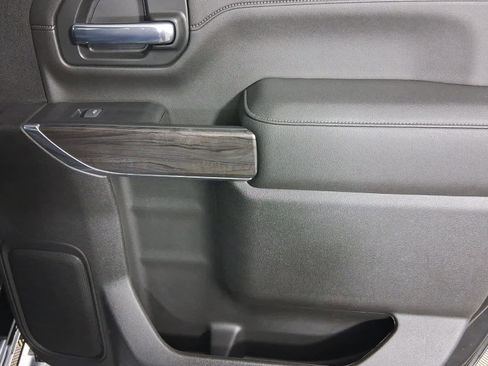 Used 2023 Chevrolet Silverado 2500 LTZ image 19