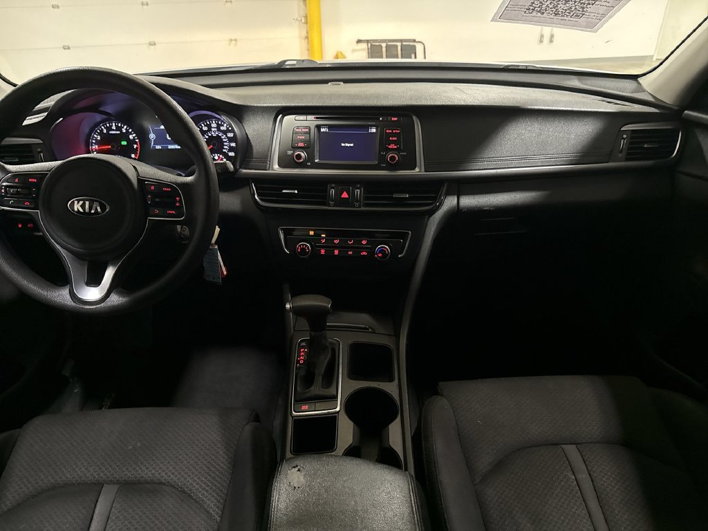 Used 2017 Kia Optima LX FWD image 10