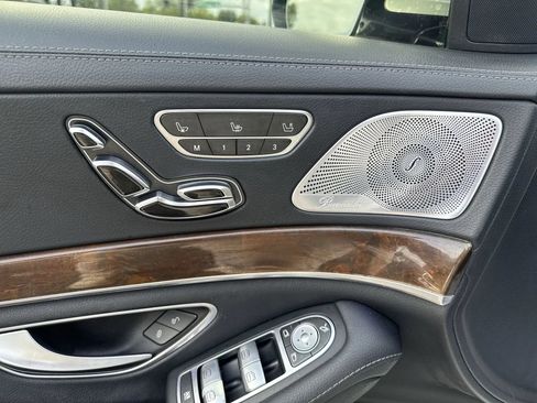 Used 2015 Mercedes-Benz S 550 4MATIC Sedan image 14