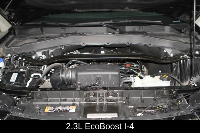 Used 2022 Ford Explorer Limited w/ Limited Technology Package AWD/4WD image 3