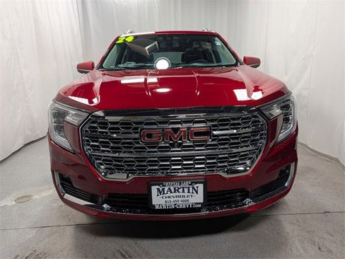 Certified 2024 GMC Terrain Denali w/ Denali Premium Package image 5