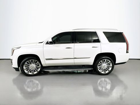 Used 2019 Cadillac Escalade Platinum AWD/4WD image 4