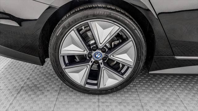 Used 2023 BMW i4 eDrive35 RWD image 38