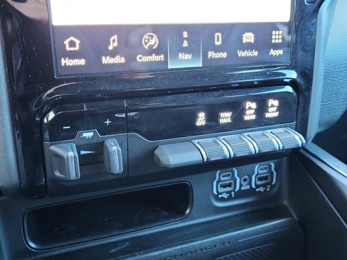 Used 2023 RAM 1500 Laramie image 27