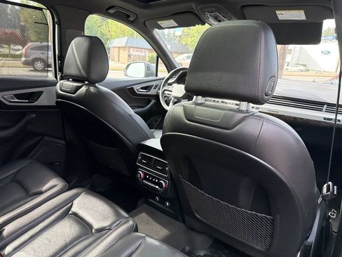 Used 2019 Audi Q7 2.0T Premium Plus w/ Premium Plus Package AWD/4WD image 24