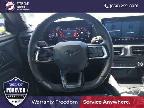 Used 2025 Ford Mustang GT RWD image 17
