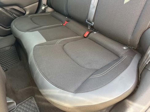 Certified 2023 Jeep Renegade Altitude w/ Sun/Sound Group image 12