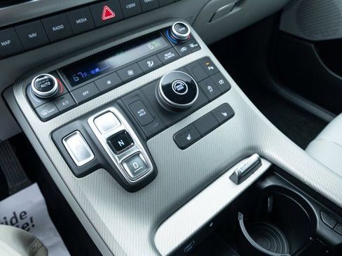 Used 2024 Hyundai Palisade SEL image 19