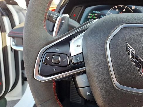 Used 2024 Chevrolet Corvette Stingray Preferred Conv w/ Battery Protection Package image 25