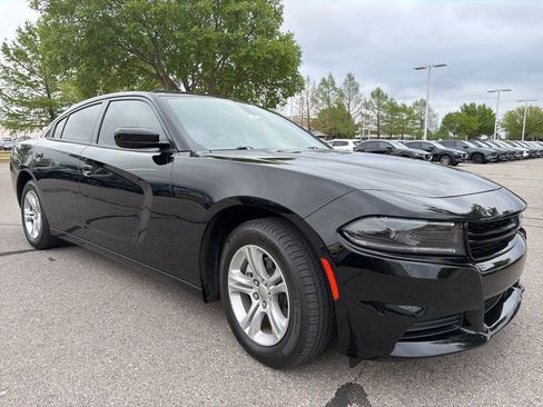 Used 2023 Dodge Charger SXT w/ Cold Weather Package image 7