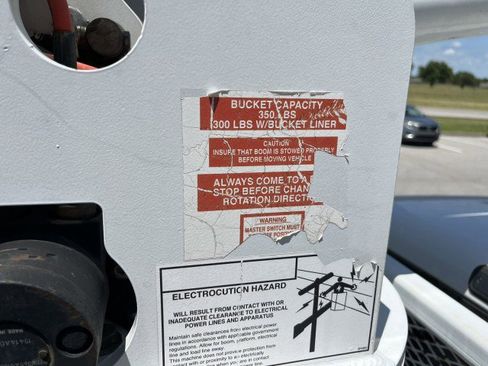 Used 2015 Ford F550 4x4 Regular Cab Super Duty image 22