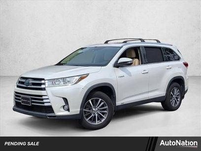 Used 2019 Toyota Highlander XLE