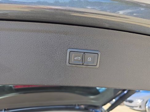 Used 2024 Audi Q5 2.0T Premium Plus AWD/4WD image 16