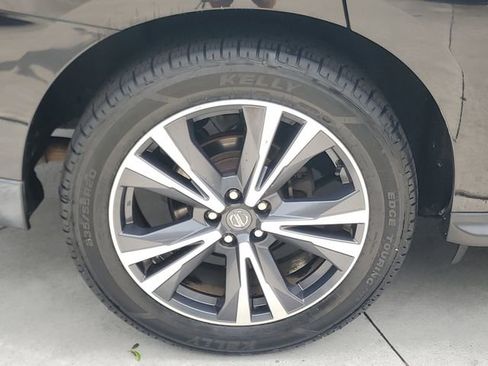 Used 2020 Nissan Pathfinder Platinum FWD image 7