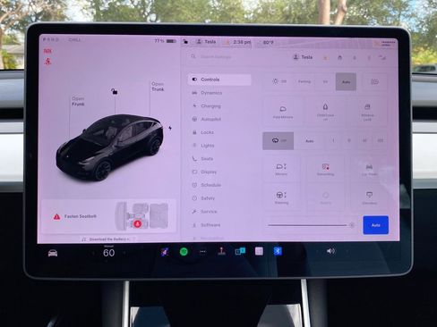 Used 2021 Tesla Model Y Long Range image 27