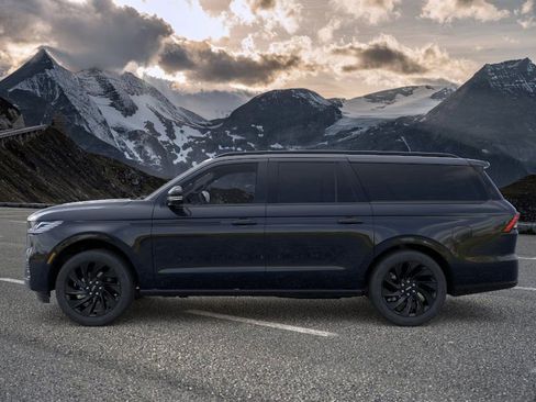 New 2026 Lincoln Navigator L Reserve w/ Jet Appearance Package image 3