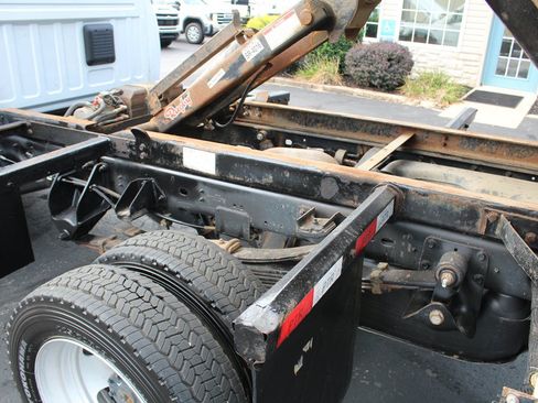 Used 2022 RAM 5500 Tradesman AWD/4WD image 35