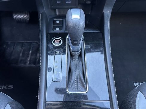 Certified 2024 Nissan Kicks SR w/ SR Premium Package image 33