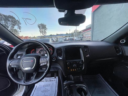 Used 2019 Dodge Durango R/T w/ Technology Group image 10